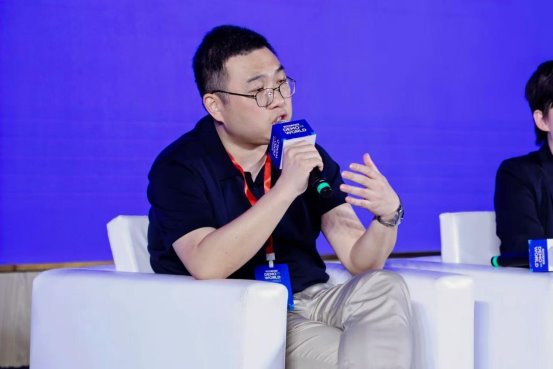 从制造到智造，企业如何布局智能机器人与能源换电新赛道(图1)