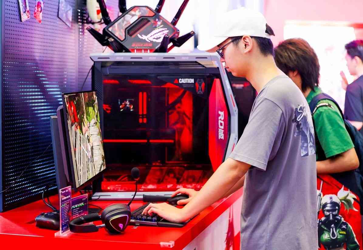 ROG玩+乐园IP联动引爆次元文化狂欢(图8)