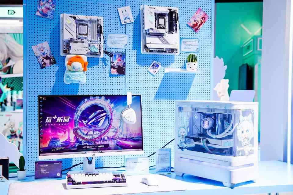 ROG BW2025联名新品亮相 二次元电竞体验升级(图19)