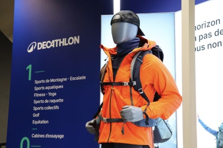 迪卡侬进军太空推出宇航服，平价品牌转型高端新路径(图25)