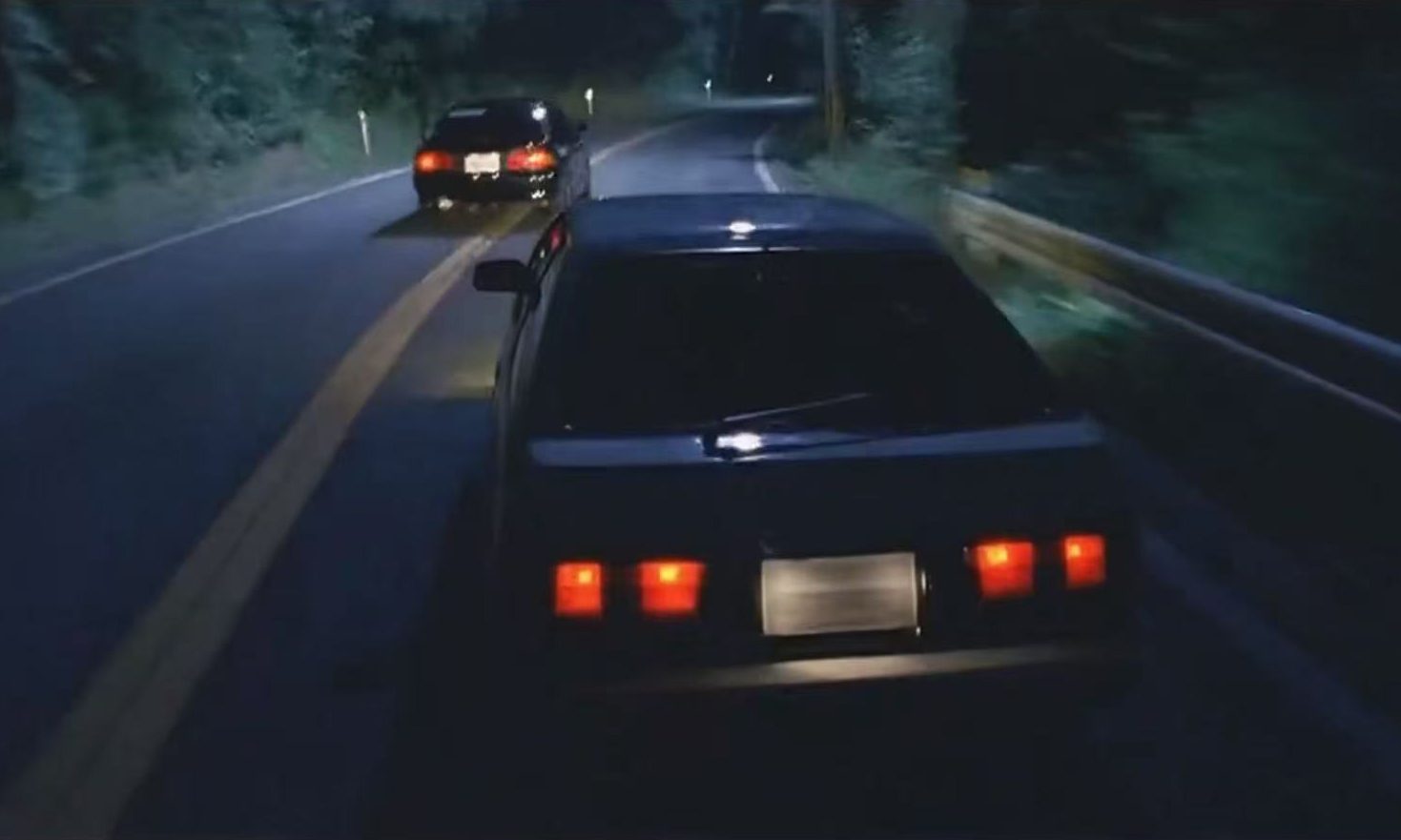 头文字D电影重映引发怀旧热潮，20年前经典依旧不过时(图8)