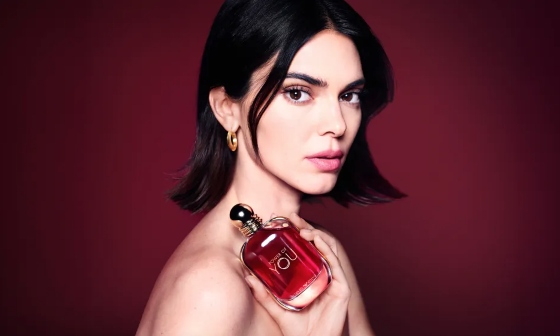 Kendall Jenner出任Emporio Armani全球香水大使