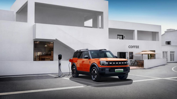 福特智趣烈马上市，以“全地形露营SUV”入局新能源市场(图4)