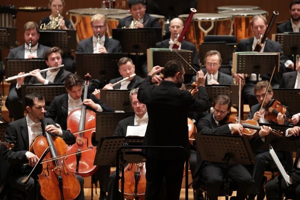 2025上海的舞台丨古典音乐，爱上上海的理由(图4)